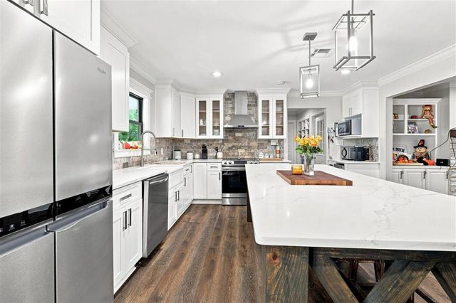 903 N Prairie View Drive, Lake Charles, LA 70605