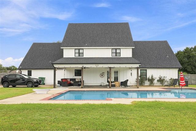 903 N Prairie View Drive, Lake Charles, LA 70605