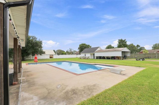 903 N Prairie View Drive, Lake Charles, LA 70605