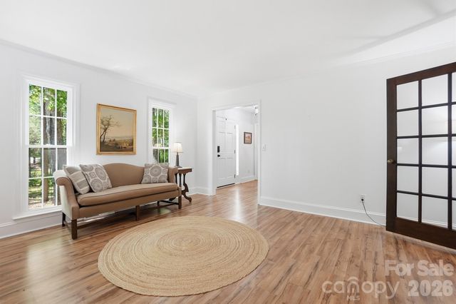 11103 Idlewild Road, Matthews, NC 28105