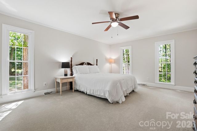 11103 Idlewild Road, Matthews, NC 28105