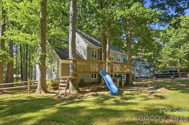 11103 Idlewild Road, Matthews, NC 28105