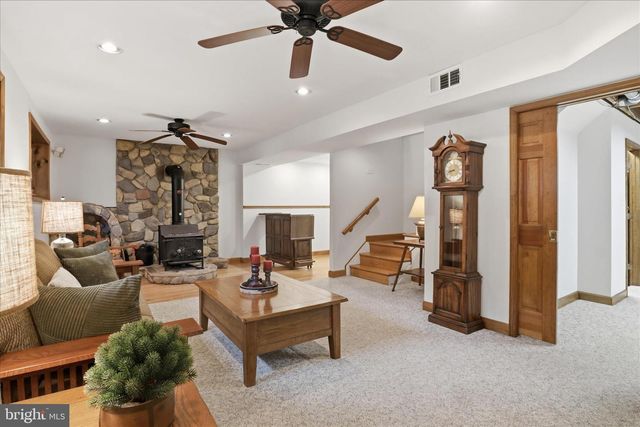 4404 PHYLLISS ST, Alexandria, VA 22309