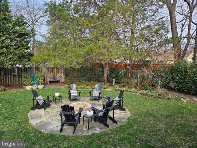 4404 PHYLLISS ST, Alexandria, VA 22309