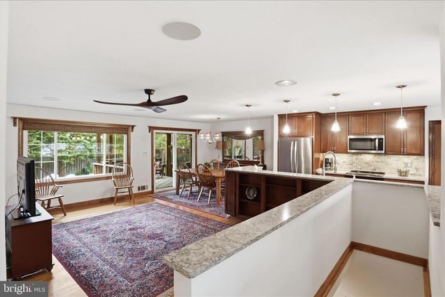 4404 PHYLLISS ST, Alexandria, VA 22309