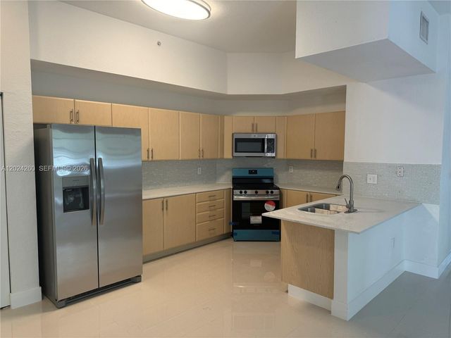 2851 Riverside Dr 205-N, Coral Springs, FL 33065