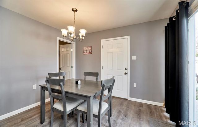 525 Mullanphy Road, Florissant, MO 63031