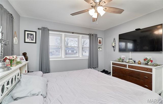 525 Mullanphy Road, Florissant, MO 63031