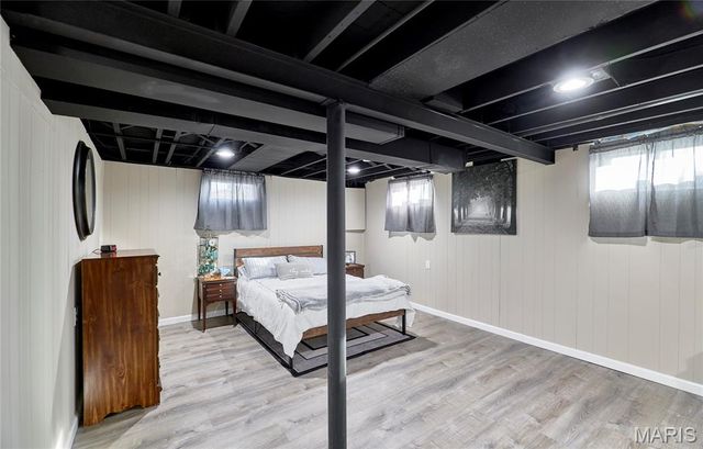 525 Mullanphy Road, Florissant, MO 63031