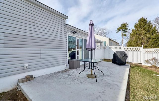 525 Mullanphy Road, Florissant, MO 63031