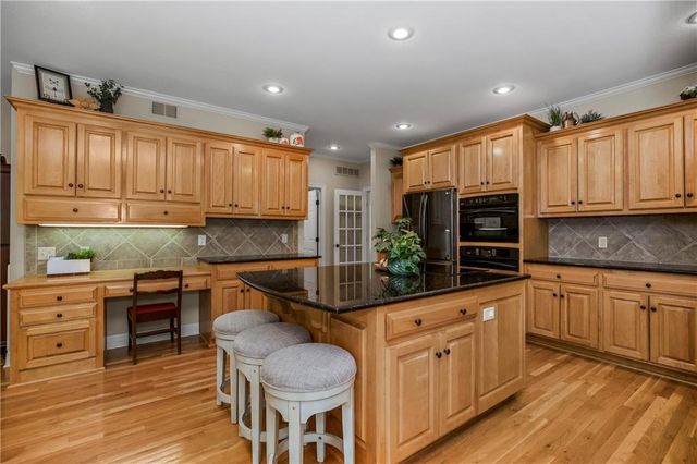 14615 Whippoorwill Lane, Greenwood, MO 64034