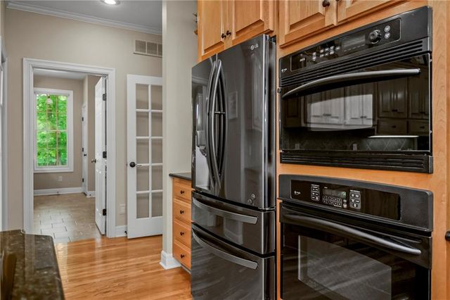 14615 Whippoorwill Lane, Greenwood, MO 64034