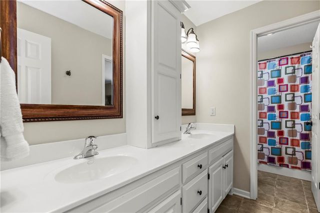 14615 Whippoorwill Lane, Greenwood, MO 64034