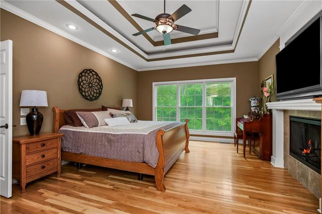 14615 Whippoorwill Lane, Greenwood, MO 64034