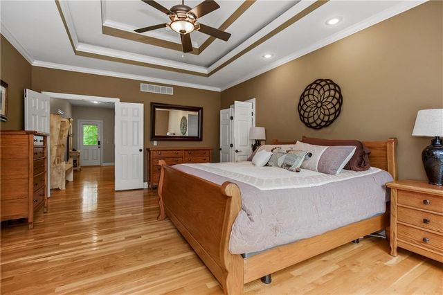 14615 Whippoorwill Lane, Greenwood, MO 64034