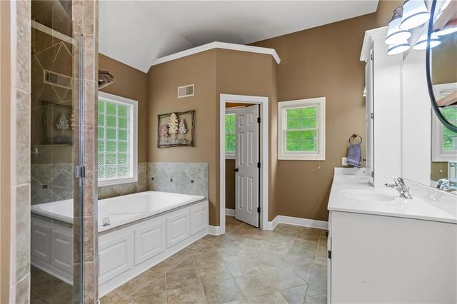 14615 Whippoorwill Lane, Greenwood, MO 64034