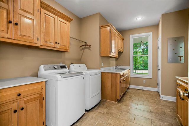 14615 Whippoorwill Lane, Greenwood, MO 64034