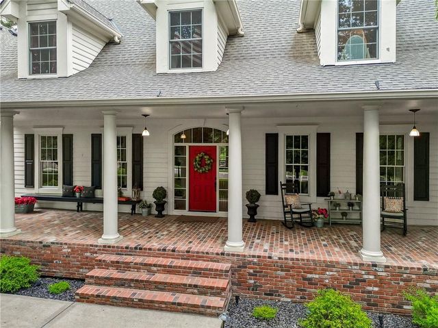 14615 Whippoorwill Lane, Greenwood, MO 64034