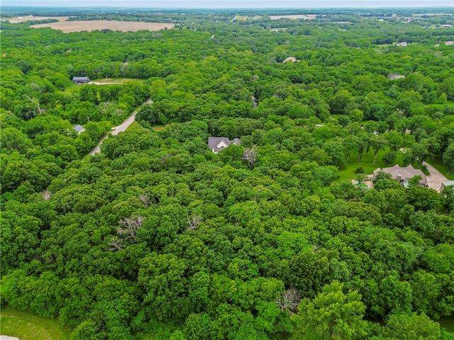 14615 Whippoorwill Lane, Greenwood, MO 64034