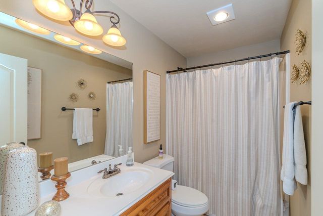 5720 Sunbird Lane, Beaumont, TX 77708