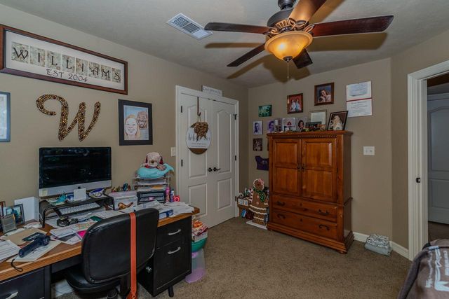 5720 Sunbird Lane, Beaumont, TX 77708