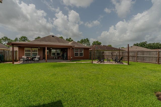 5720 Sunbird Lane, Beaumont, TX 77708