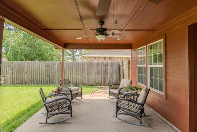 5720 Sunbird Lane, Beaumont, TX 77708