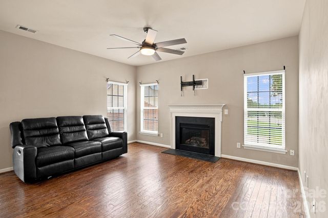 2426 Smith Cove Road, Denver, NC 28037