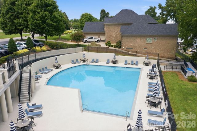 2426 Smith Cove Road, Denver, NC 28037