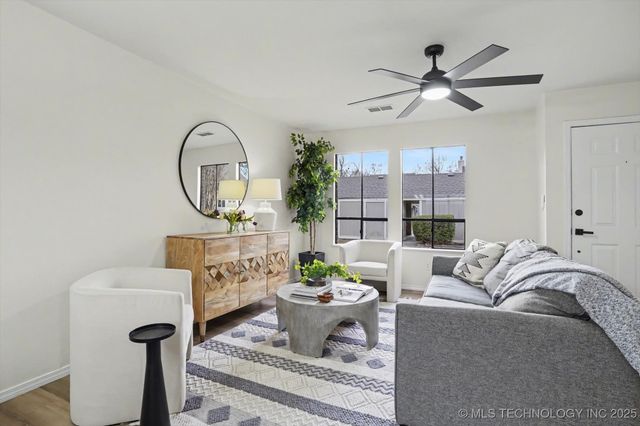 8705 E 27th Street 2, Tulsa, OK 74129