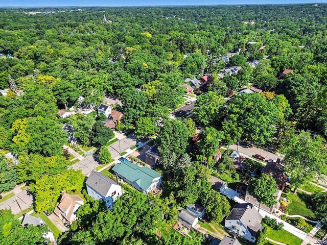 901 5th Street, Ann Arbor, MI 48103