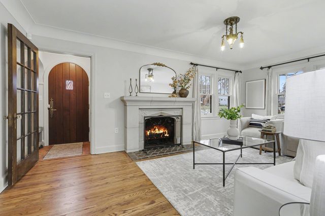 901 5th Street, Ann Arbor, MI 48103