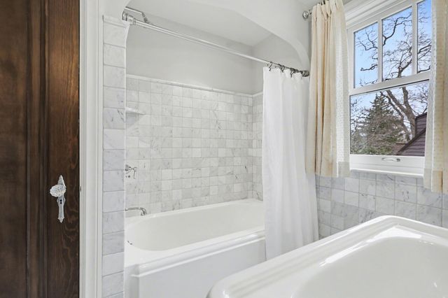 901 5th Street, Ann Arbor, MI 48103
