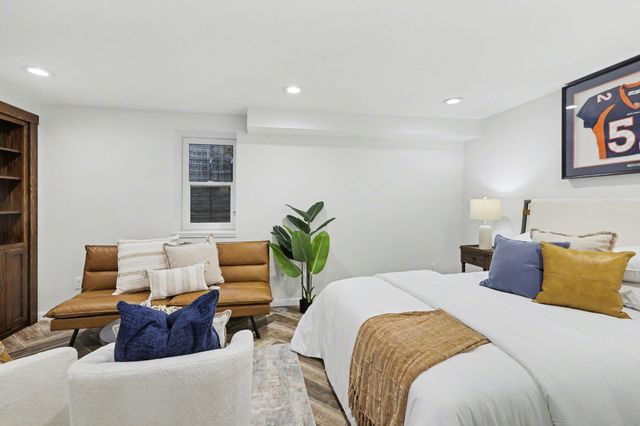 901 5th Street, Ann Arbor, MI 48103