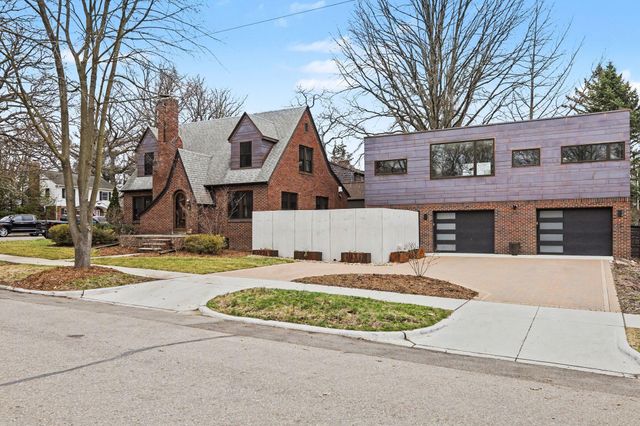 901 5th Street, Ann Arbor, MI 48103