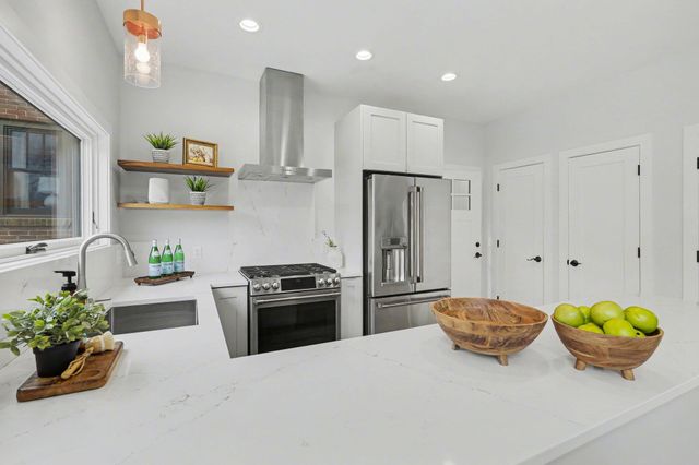 901 5th Street, Ann Arbor, MI 48103