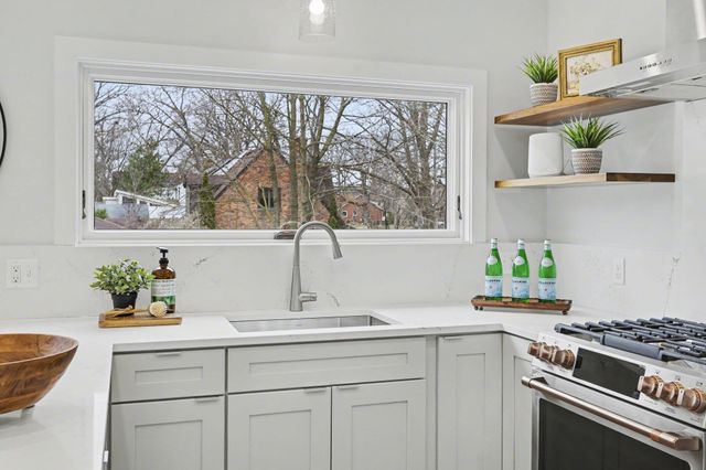 901 5th Street, Ann Arbor, MI 48103