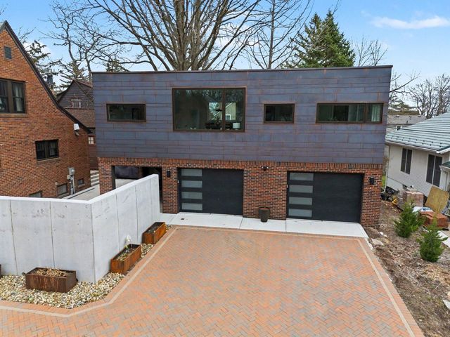 901 5th Street, Ann Arbor, MI 48103
