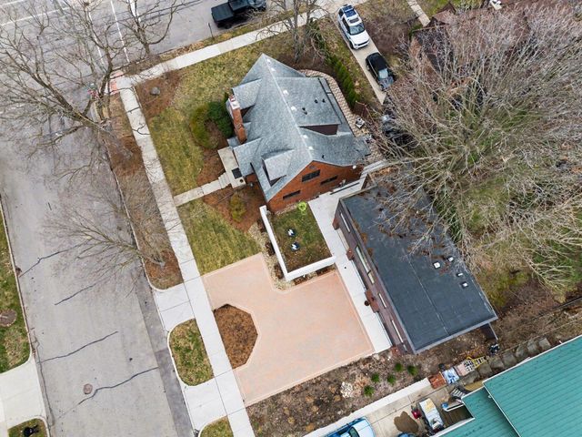 901 5th Street, Ann Arbor, MI 48103