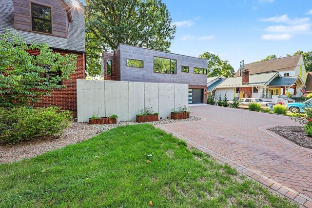 901 5th Street, Ann Arbor, MI 48103