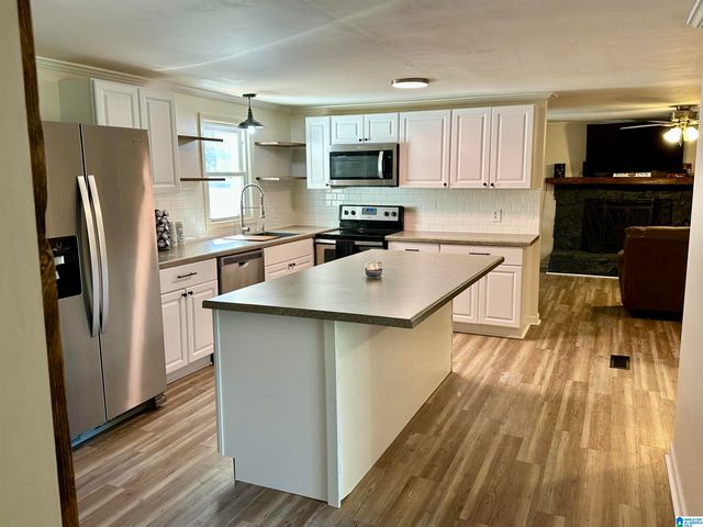 544 INLAND LAKE ROAD, Springville, AL 35146