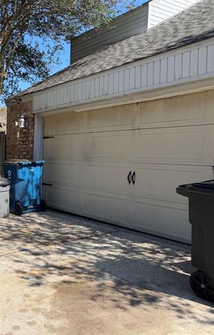 17206 E Sugar Meadow Drive, Houston, TX 77090