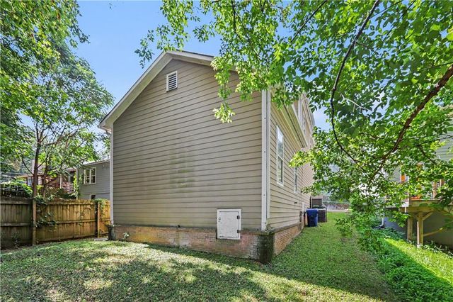207 Ollie Street NW, Atlanta, GA 30314