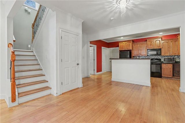 207 Ollie Street NW, Atlanta, GA 30314