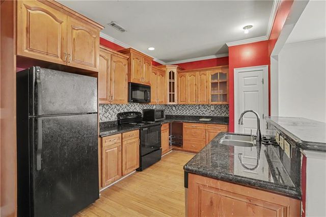 207 Ollie Street NW, Atlanta, GA 30314
