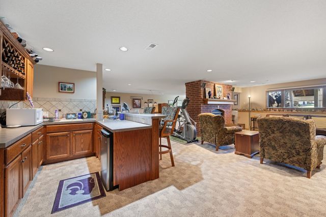 3131 N Forest Lakes Ct, Wichita, KS 67205