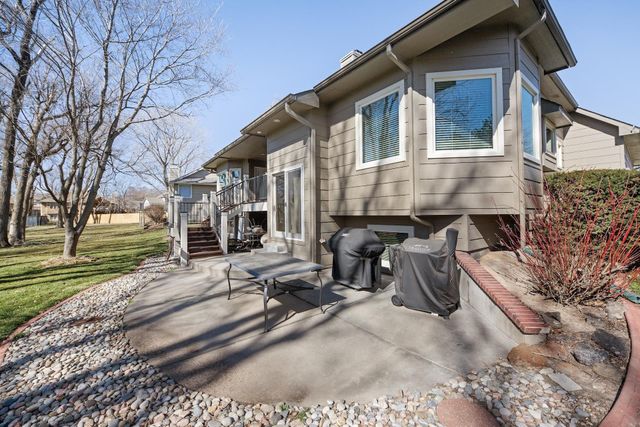 3131 N Forest Lakes Ct, Wichita, KS 67205