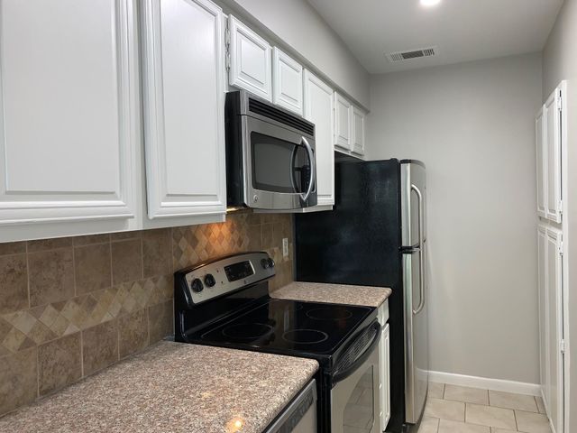 5740 Martel Avenue A12, Dallas, TX 75206