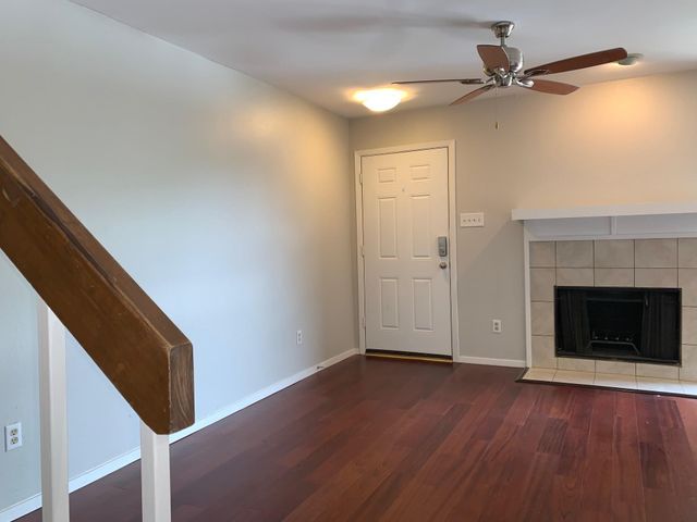 5740 Martel Avenue A12, Dallas, TX 75206