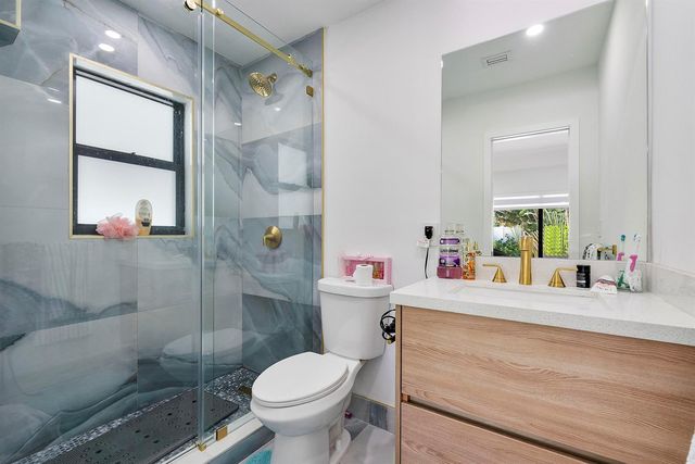 491 SE 19th Avenue, Pompano Beach, FL 33060